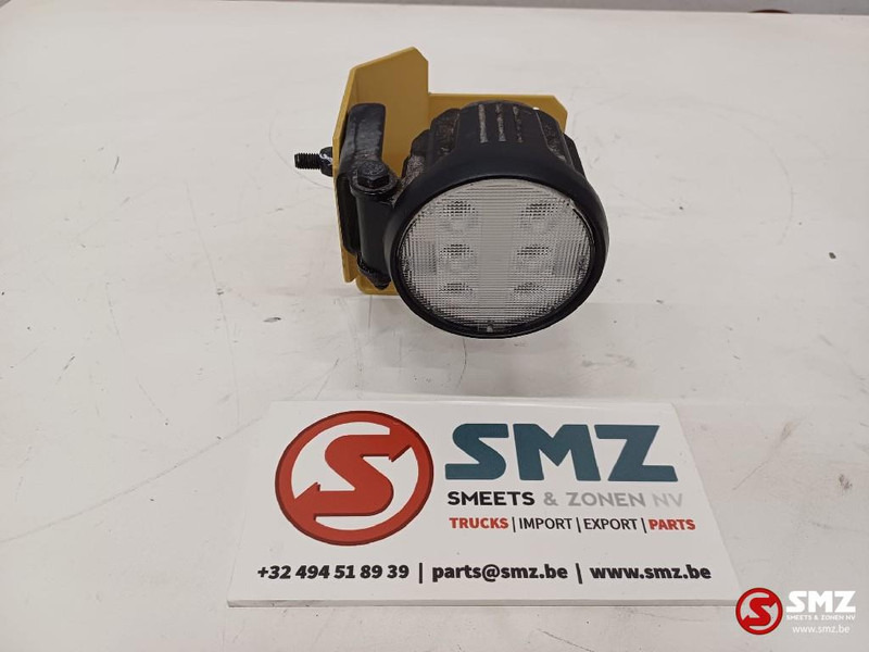 Caterpillar Floodlamp Caterpillar - Lumière/ Éclairage pour Matériel de manutention: photos 1 Caterpillar Floodlamp Caterpillar - Lumière/ Éclairage pour Matériel de manutention: photos 1