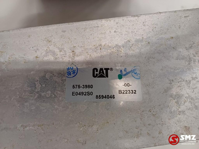 Caterpillar Oil cooler Caterpillar - Système de refroidissement pour Matériel de manutention: photos 5 Caterpillar Oil cooler Caterpillar - Système de refroidissement pour Matériel de manutention: photos 5