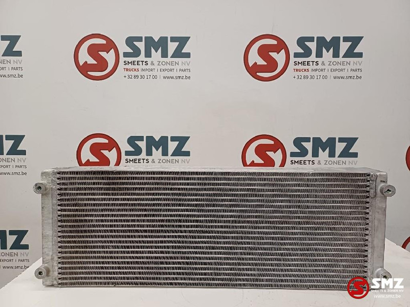 Caterpillar Oil cooler Caterpillar - Système de refroidissement pour Matériel de manutention: photos 1 Caterpillar Oil cooler Caterpillar - Système de refroidissement pour Matériel de manutention: photos 1