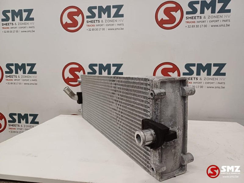 Caterpillar Oil cooler Caterpillar - Système de refroidissement pour Matériel de manutention: photos 3 Caterpillar Oil cooler Caterpillar - Système de refroidissement pour Matériel de manutention: photos 3