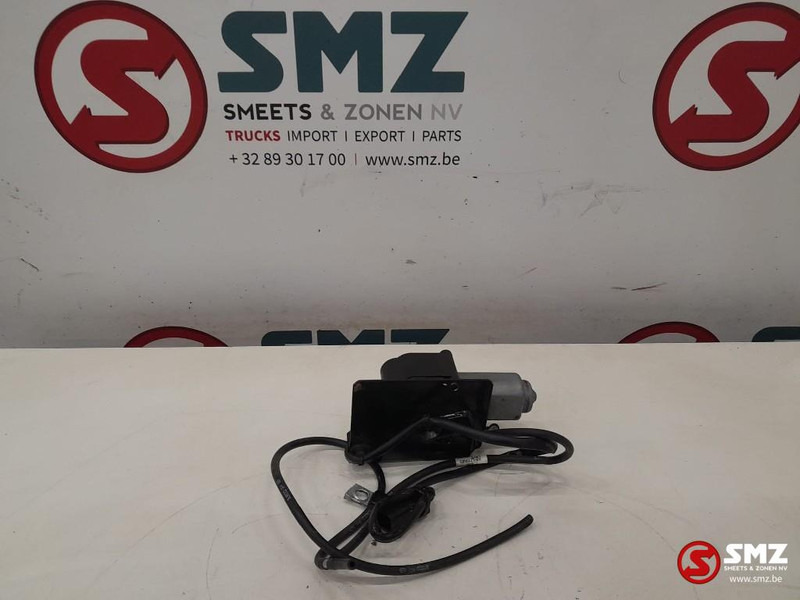 Caterpillar Windshield wiper motor caterpillar - Essuie-glace pour Matériel de manutention: photos 3 Caterpillar Windshield wiper motor caterpillar - Essuie-glace pour Matériel de manutention: photos 3