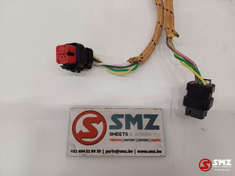 Caterpillar Wire harness Caterpillar - Câble/ Fil pour Camion: photos 3 Caterpillar Wire harness Caterpillar - Câble/ Fil pour Camion: photos 3