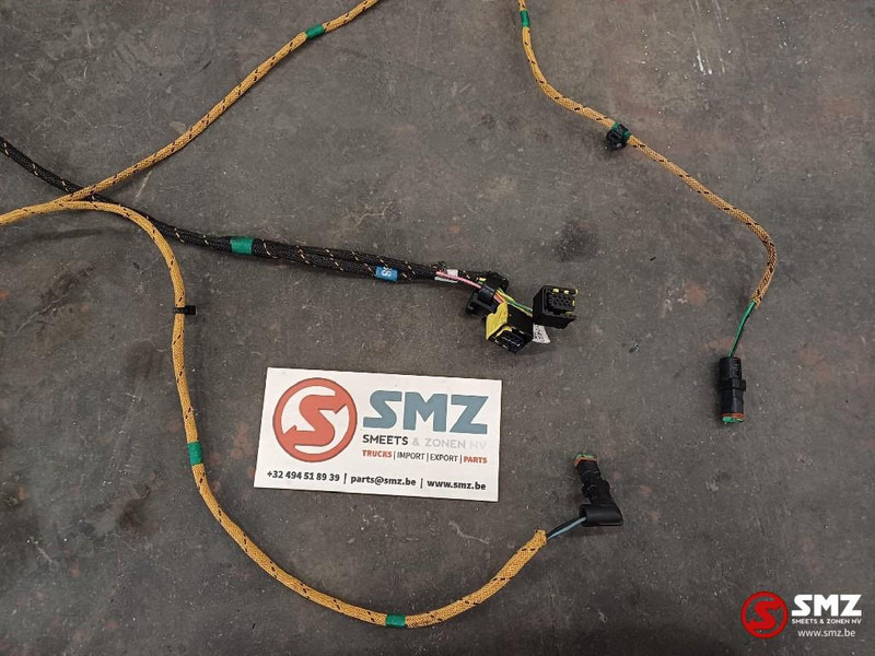 Caterpillar Wiring Harnesses Chassis / Engine / Lightning Cate - Câble/ Fil pour Matériel de manutention: photos 2 Caterpillar Wiring Harnesses Chassis / Engine / Lightning Cate - Câble/ Fil pour Matériel de manutention: photos 2