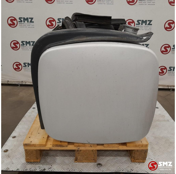 DAF Occ brandstoftank 430L + steunen DAF - Réservoir de carburant pour Camion: photos 3 DAF Occ brandstoftank 430L + steunen DAF - Réservoir de carburant pour Camion: photos 3