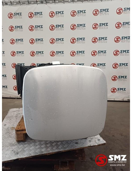 DAF Occ brandstoftank 750L DAF - Réservoir de carburant pour Camion: photos 4 DAF Occ brandstoftank 750L DAF - Réservoir de carburant pour Camion: photos 4