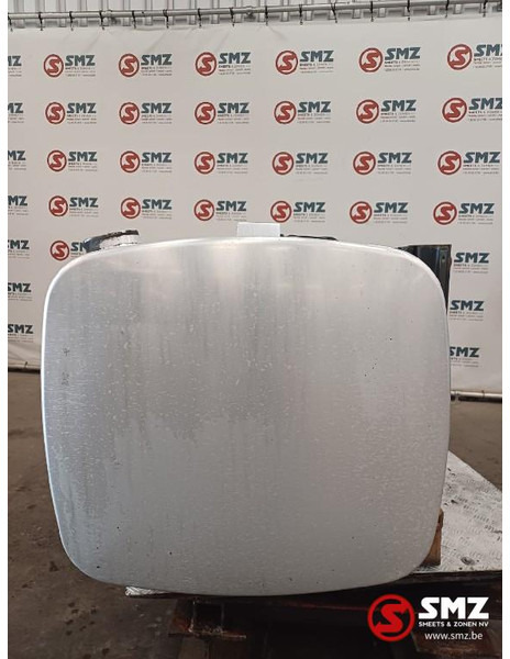 DAF Occ brandstoftank 750L DAF - Réservoir de carburant pour Camion: photos 3 DAF Occ brandstoftank 750L DAF - Réservoir de carburant pour Camion: photos 3