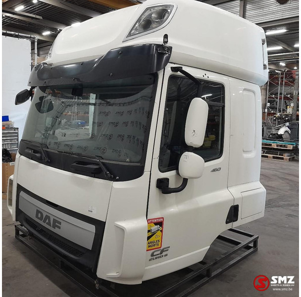DAF Occ cabine DAF CF - Cabine et intérieur pour Camion: photos 2 DAF Occ cabine DAF CF - Cabine et intérieur pour Camion: photos 2