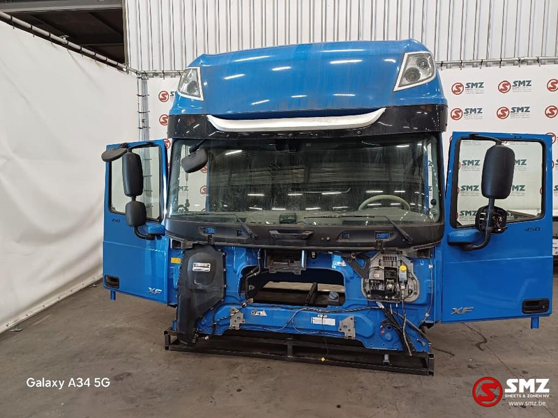 DAF Occ cabine DAF Super Space Cab L2H3 1925529 - Cabine et intérieur pour Camion: photos 1 DAF Occ cabine DAF Super Space Cab L2H3 1925529 - Cabine et intérieur pour Camion: photos 1