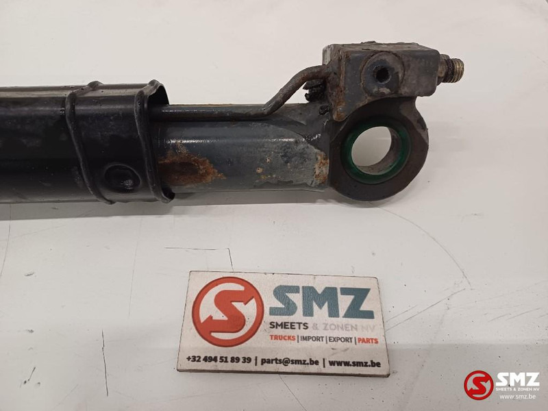 DAF Occ cabinekantelcilinder DAF - Frame/ Châssis pour Camion: photos 2 DAF Occ cabinekantelcilinder DAF - Frame/ Châssis pour Camion: photos 2