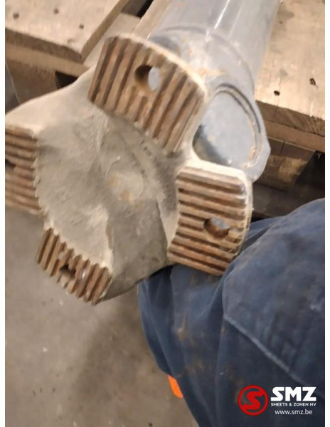 DAF Occ cardanas DAF - Demi arbre pour Camion: photos 2 DAF Occ cardanas DAF - Demi arbre pour Camion: photos 2