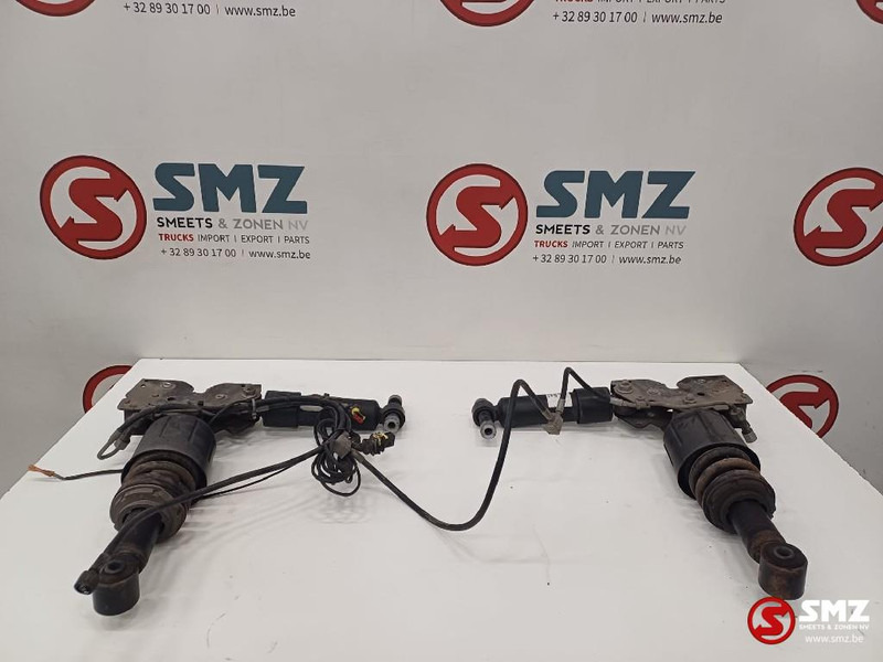 DAF Occ set cabineschokdempers DAF - Amortisseurs pour Camion: photos 3 DAF Occ set cabineschokdempers DAF - Amortisseurs pour Camion: photos 3