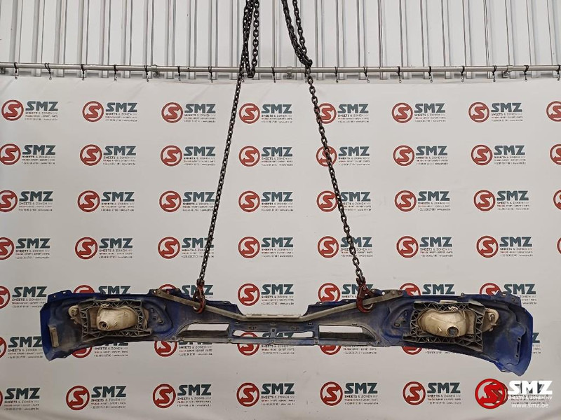DAF Occ voorbumper DAF - Pare-chocs pour Camion: photos 2 DAF Occ voorbumper DAF - Pare-chocs pour Camion: photos 2