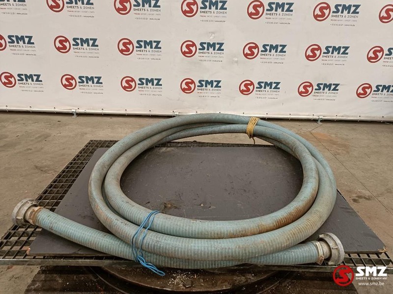 Diversen Slang dia 60mm met Storz snelkoppeling - Matériel de chantier: photos 1 Diversen Slang dia 60mm met Storz snelkoppeling - Matériel de chantier: photos 1