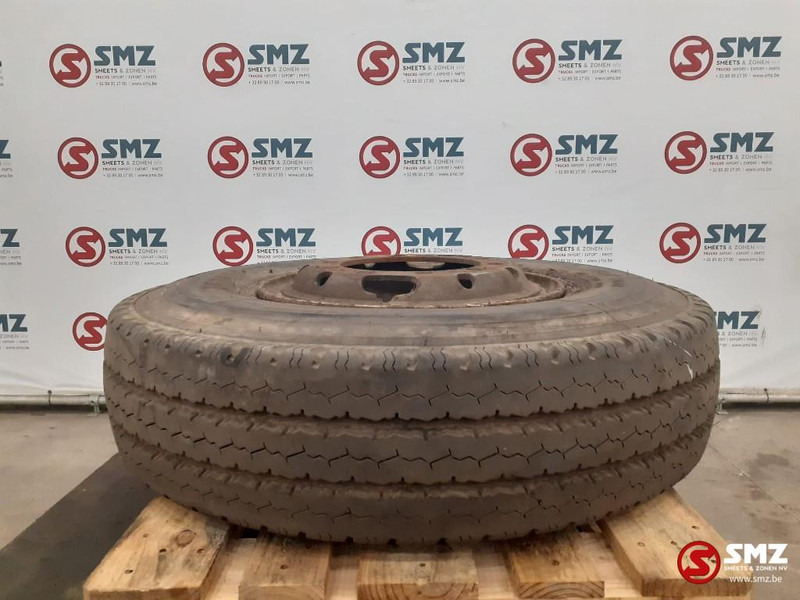 Firestone Occ vrachtwagenband Firestone 12.00R20 - Pneu pour Camion: photos 1 Firestone Occ vrachtwagenband Firestone 12.00R20 - Pneu pour Camion: photos 1
