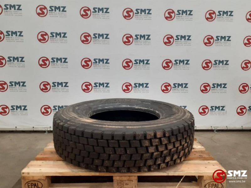 Firestone Occ vrachtwagenband Firestone 295/80R22.5 - Pneu pour Camion: photos 1 Firestone Occ vrachtwagenband Firestone 295/80R22.5 - Pneu pour Camion: photos 1
