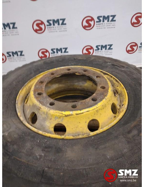 Goodyear Occ vrachtwagenband Goodyear 12R22.5 - Pneu pour Camion: photos 2 Goodyear Occ vrachtwagenband Goodyear 12R22.5 - Pneu pour Camion: photos 2