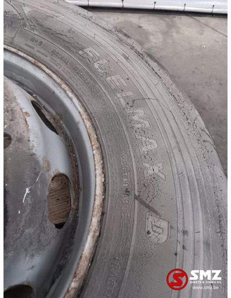 Goodyear Occ vrachtwagenband Goodyear 315/70R22.5 - Pneu pour Camion: photos 4 Goodyear Occ vrachtwagenband Goodyear 315/70R22.5 - Pneu pour Camion: photos 4