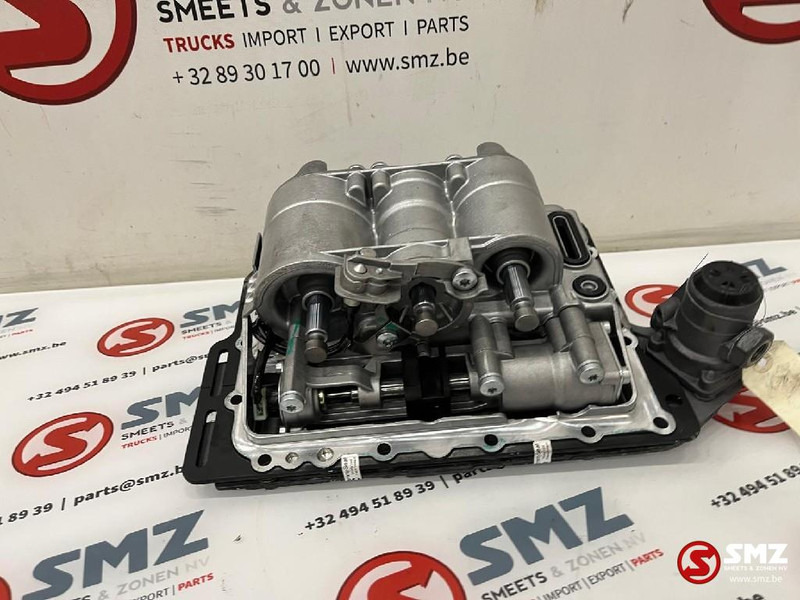 Boîte de vitesse pour Camion Iveco Occ ASTRONIC GEAR SELECTOR IVECO: photos 15 Boîte de vitesse pour Camion Iveco Occ ASTRONIC GEAR SELECTOR IVECO: photos 15