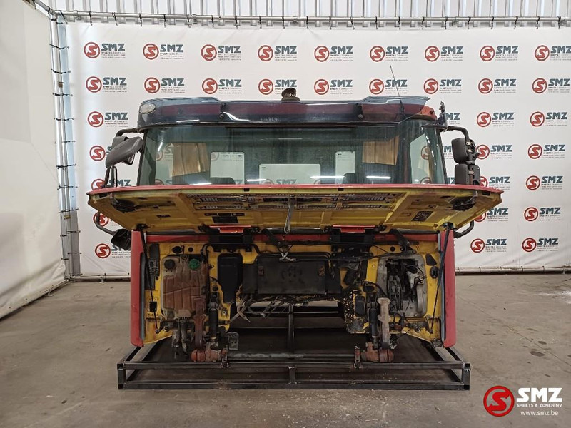 Iveco Occ Cabine Iveco Trakker - Cabine et intérieur pour Camion: photos 2 Iveco Occ Cabine Iveco Trakker - Cabine et intérieur pour Camion: photos 2