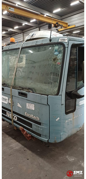 Iveco Occ cabine Iveco Eurotech - Cabine et intérieur pour Camion: photos 1 Iveco Occ cabine Iveco Eurotech - Cabine et intérieur pour Camion: photos 1