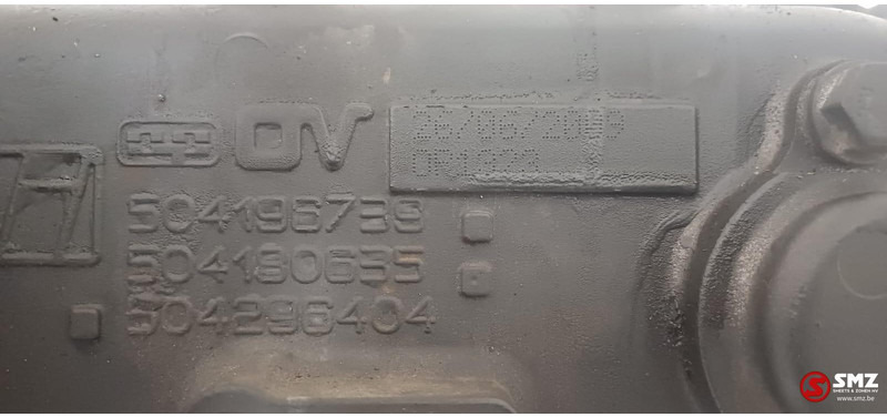 Iveco Occ oliekoeler F3AE3681 Cursor10 Iveco - Moteur et pièces pour Camion: photos 5 Iveco Occ oliekoeler F3AE3681 Cursor10 Iveco - Moteur et pièces pour Camion: photos 5