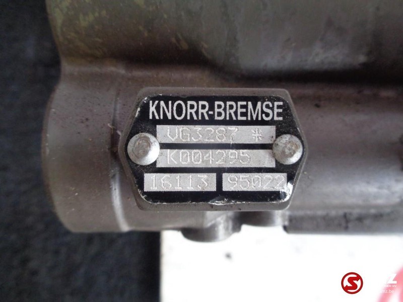 KNORR BREMSE Occ koppelingscillinder vg3287 - Cylindre d'embrayage pour Camion: photos 4 KNORR BREMSE Occ koppelingscillinder vg3287 - Cylindre d'embrayage pour Camion: photos 4