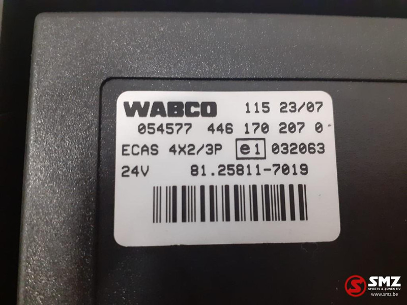 MAN Occ ECU ECAS 4x2 regeleenheid MAN - Bloc de gestion pour Camion: photos 3 MAN Occ ECU ECAS 4x2 regeleenheid MAN - Bloc de gestion pour Camion: photos 3