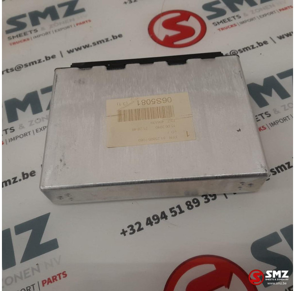 MAN Occ ECU FFR regeleenheid MAN - Bloc de gestion pour Camion: photos 2 MAN Occ ECU FFR regeleenheid MAN - Bloc de gestion pour Camion: photos 2