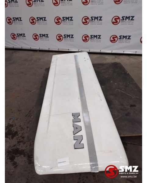 MAN Occ Side-skirt links MAN TGX 81416800060 - Frame/ Châssis pour Camion: photos 2 MAN Occ Side-skirt links MAN TGX 81416800060 - Frame/ Châssis pour Camion: photos 2