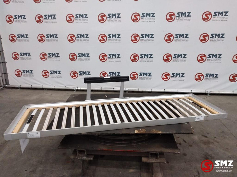 MAN Occ benedenbed MAN TGX 81621596369 - Cabine et intérieur pour Camion: photos 1 MAN Occ benedenbed MAN TGX 81621596369 - Cabine et intérieur pour Camion: photos 1