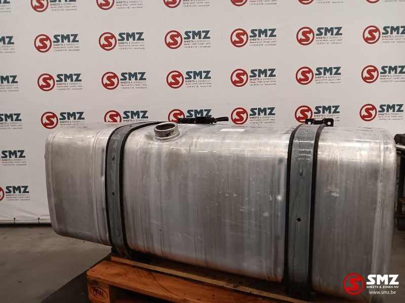 MAN Occ brandstoftank 600L MAN - Réservoir de carburant pour Camion: photos 1 MAN Occ brandstoftank 600L MAN - Réservoir de carburant pour Camion: photos 1