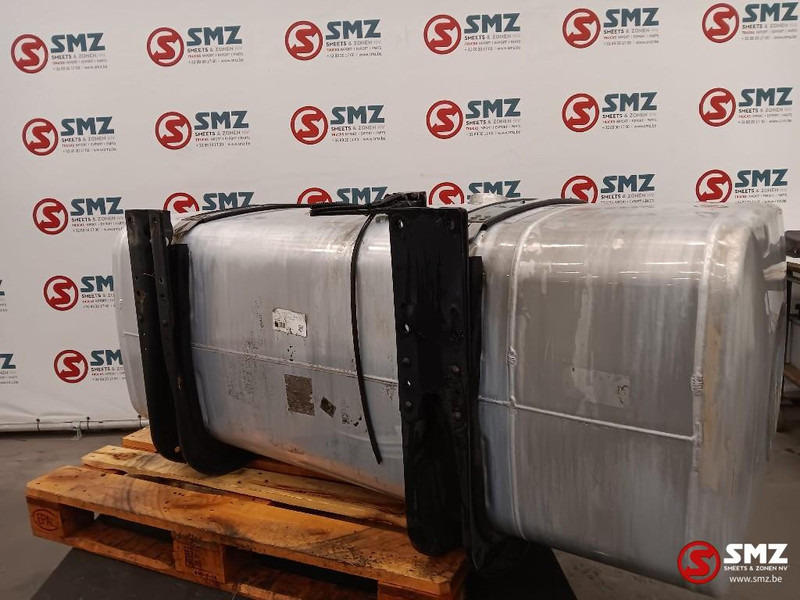 MAN Occ brandstoftank 600L MAN - Réservoir de carburant pour Camion: photos 4 MAN Occ brandstoftank 600L MAN - Réservoir de carburant pour Camion: photos 4