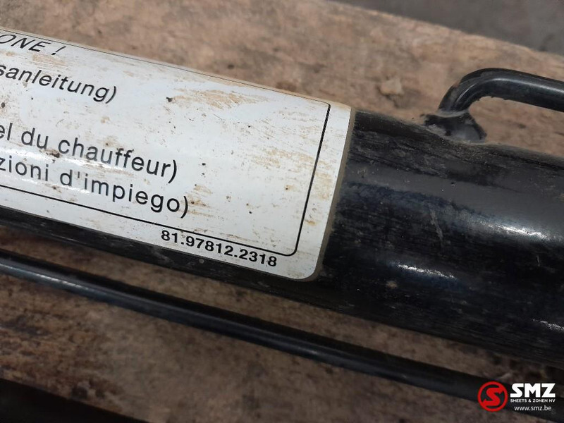 MAN Occ cabinekantelmechanisme MAN TGX 81978122318 - Frame/ Châssis pour Camion: photos 3 MAN Occ cabinekantelmechanisme MAN TGX 81978122318 - Frame/ Châssis pour Camion: photos 3