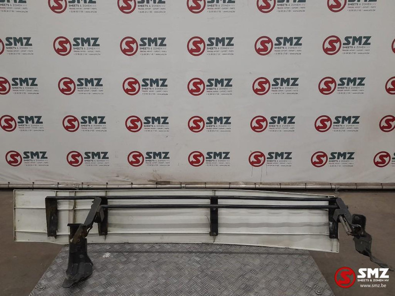 MAN Occ cabinespoiler links MAN - Aérodynamique/ Spoilers pour Camion: photos 2 MAN Occ cabinespoiler links MAN - Aérodynamique/ Spoilers pour Camion: photos 2
