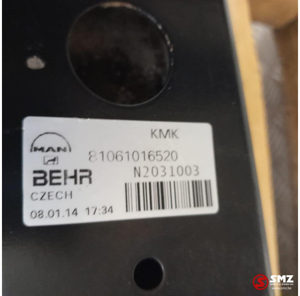 MAN Occ radiator MAN - Radiateur pour Camion: photos 4 MAN Occ radiator MAN - Radiateur pour Camion: photos 4