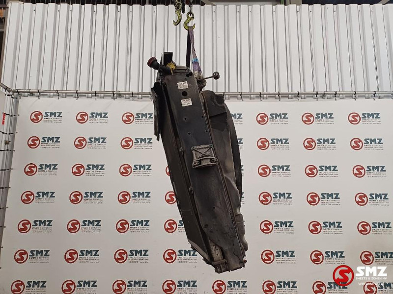 MAN Occ radiator + expansievat MAN - Radiateur pour Camion: photos 3 MAN Occ radiator + expansievat MAN - Radiateur pour Camion: photos 3