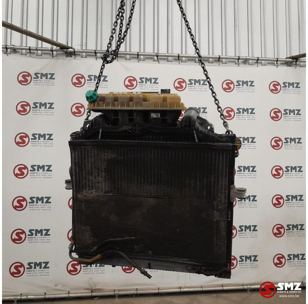 MAN Occ radiator + intercooler + expansievat MAN - Radiateur pour Camion: photos 2 MAN Occ radiator + intercooler + expansievat MAN - Radiateur pour Camion: photos 2