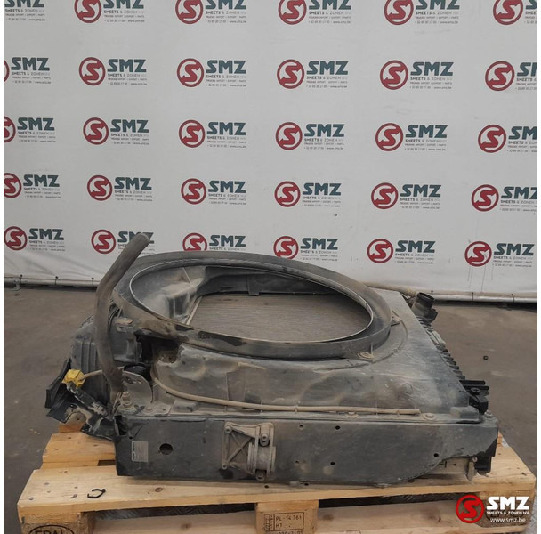 MAN Occ radiator + intercooler + expansievat MAN - Radiateur pour Camion: photos 4 MAN Occ radiator + intercooler + expansievat MAN - Radiateur pour Camion: photos 4