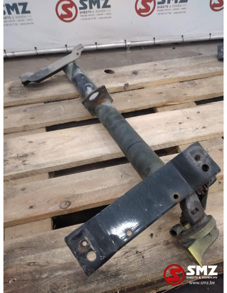 MAN Occ spatbordsteun links MAN - Carrosserie et extérieur pour Camion: photos 2 MAN Occ spatbordsteun links MAN - Carrosserie et extérieur pour Camion: photos 2