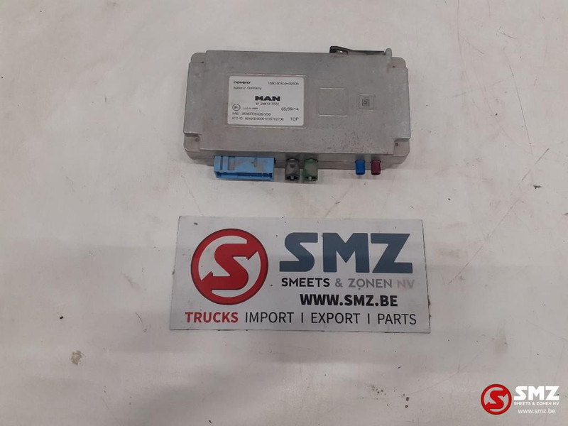 MAN Occ telematica regeleenheid MAN - Bloc de gestion pour Camion: photos 1 MAN Occ telematica regeleenheid MAN - Bloc de gestion pour Camion: photos 1