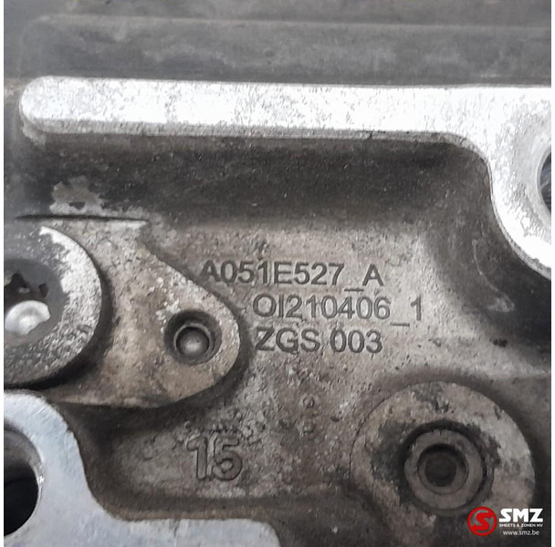 Mercedes-Benz Occ AdBluepomp Mercedes - Préparation du carburant pour Camion: photos 4 Mercedes-Benz Occ AdBluepomp Mercedes - Préparation du carburant pour Camion: photos 4