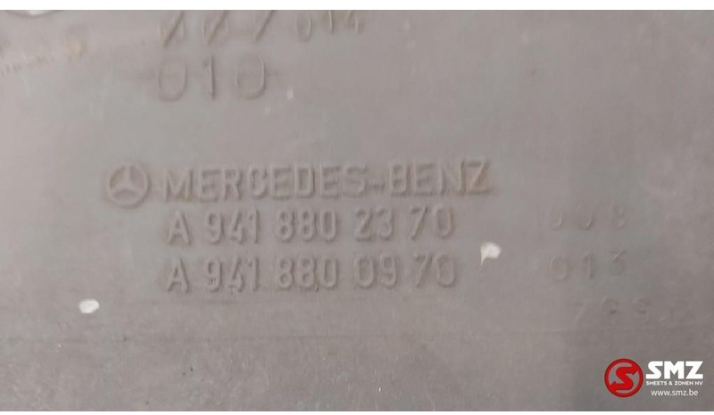 Mercedes-Benz Occ Bumperhoek links Mercedes Actros MP1 - Angle de pare-chocs pour Camion: photos 4 Mercedes-Benz Occ Bumperhoek links Mercedes Actros MP1 - Angle de pare-chocs pour Camion: photos 4