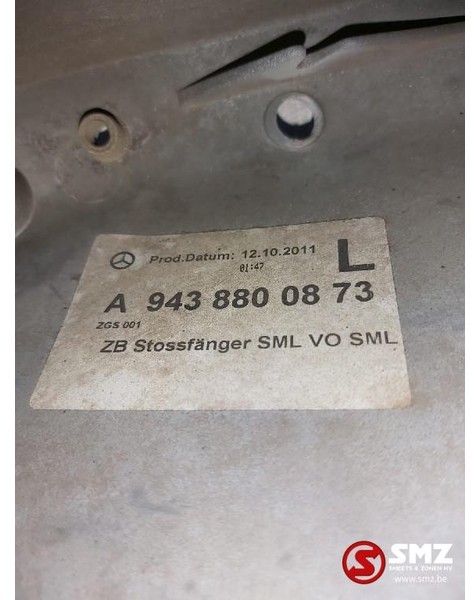 Mercedes-Benz Occ Bumperhoek links met lampen Actros mp2/3 - Angle de pare-chocs pour Camion: photos 3 Mercedes-Benz Occ Bumperhoek links met lampen Actros mp2/3 - Angle de pare-chocs pour Camion: photos 3