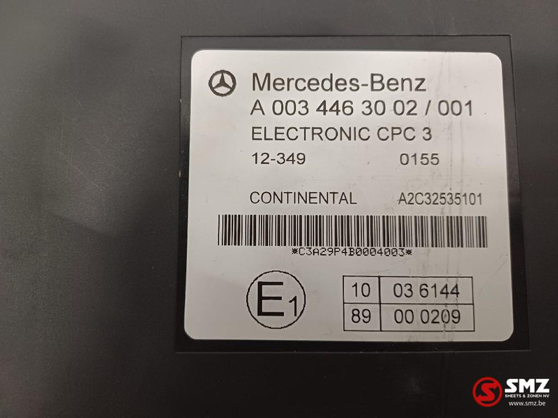 Mercedes-Benz Occ ECU CPC3 besturingseenheid Mercedes - Bloc de gestion pour Camion: photos 2 Mercedes-Benz Occ ECU CPC3 besturingseenheid Mercedes - Bloc de gestion pour Camion: photos 2