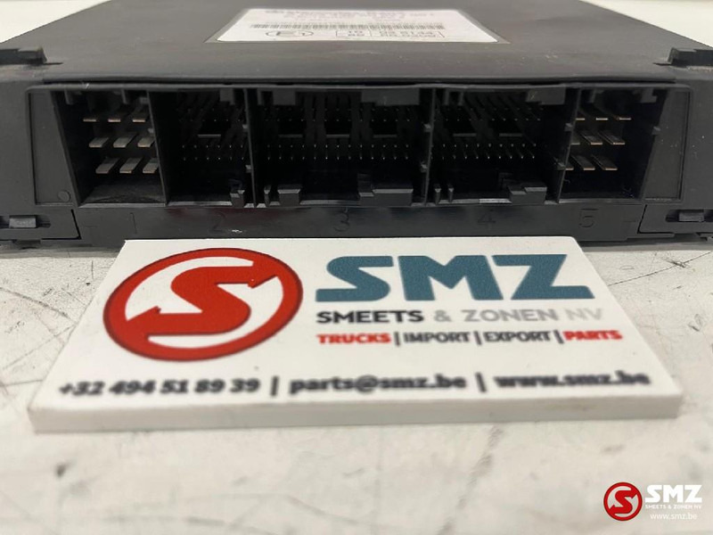 Mercedes-Benz Occ ECU CPC3 regeleenheid Mercedes - Bloc de gestion pour Camion: photos 4 Mercedes-Benz Occ ECU CPC3 regeleenheid Mercedes - Bloc de gestion pour Camion: photos 4