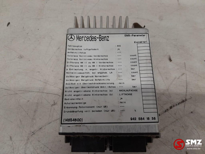 Mercedes-Benz Occ ECU ECAS 4x2 VL regeleenheid Mercedes - Bloc de gestion pour Camion: photos 4 Mercedes-Benz Occ ECU ECAS 4x2 VL regeleenheid Mercedes - Bloc de gestion pour Camion: photos 4