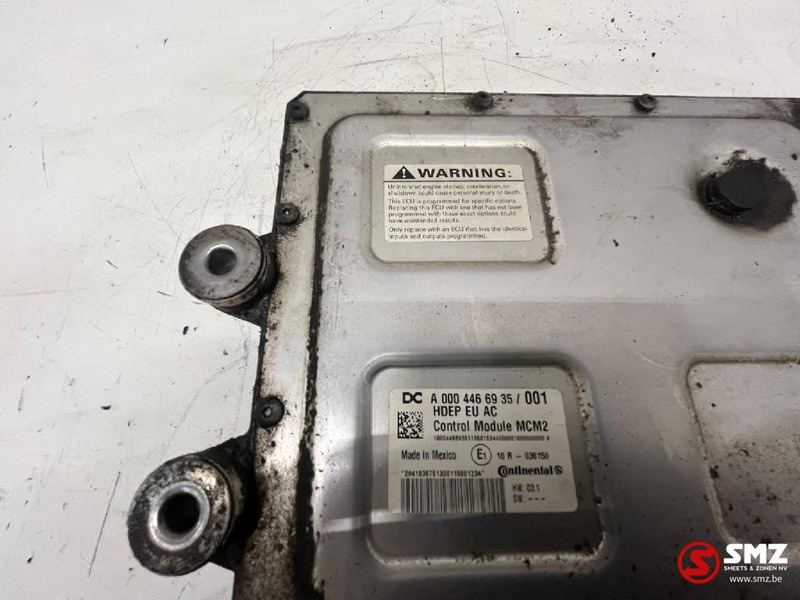 Mercedes-Benz Occ ECU MCM2 motorbesturingseenheid Mercedes - Bloc de gestion pour Camion: photos 3 Mercedes-Benz Occ ECU MCM2 motorbesturingseenheid Mercedes - Bloc de gestion pour Camion: photos 3