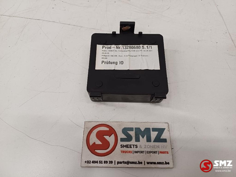 Mercedes-Benz Occ ECU besturingseenheid Mercedes - Bloc de gestion pour Camion: photos 2 Mercedes-Benz Occ ECU besturingseenheid Mercedes - Bloc de gestion pour Camion: photos 2