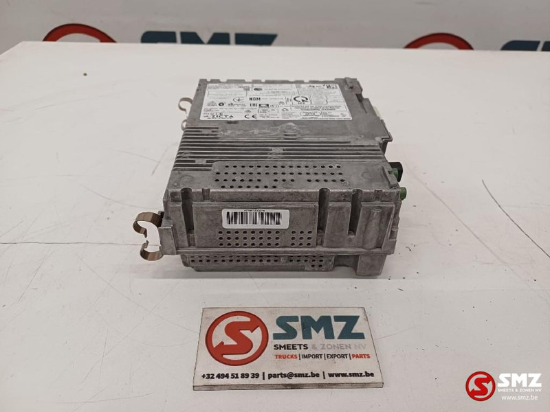 Mercedes-Benz Occ ECU computerradio - Bloc de gestion pour Camion: photos 2 Mercedes-Benz Occ ECU computerradio - Bloc de gestion pour Camion: photos 2