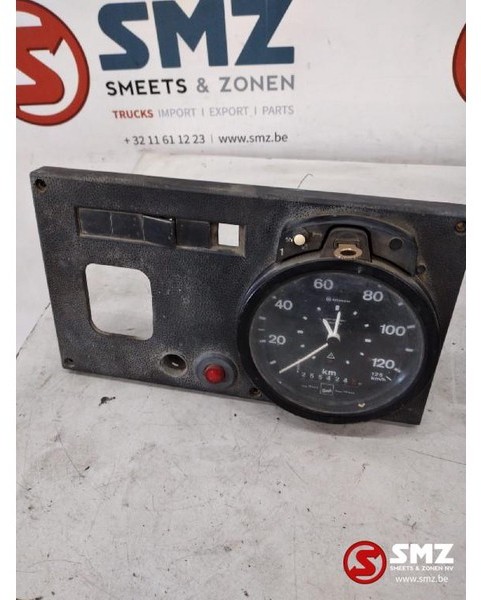Mercedes-Benz Occ Instrumentenpaneel Mercedes - Panel de instrumentos pour Camion: photos 2 Mercedes-Benz Occ Instrumentenpaneel Mercedes - Panel de instrumentos pour Camion: photos 2